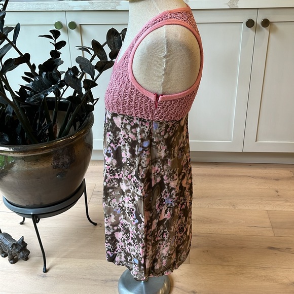 Pink knit bodice with silk skirt dress from Italian designer Ermanmo Scervino - Picture 7 of 13